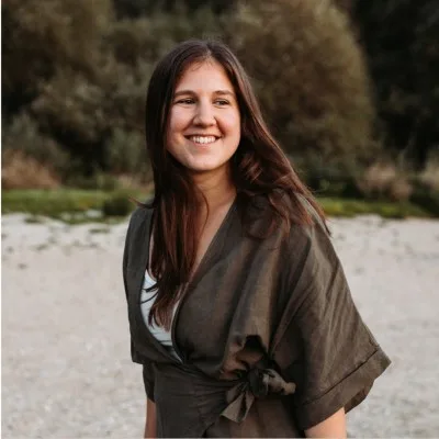 Agnes Marschalek, Co-founder, CMO & yoga teacher